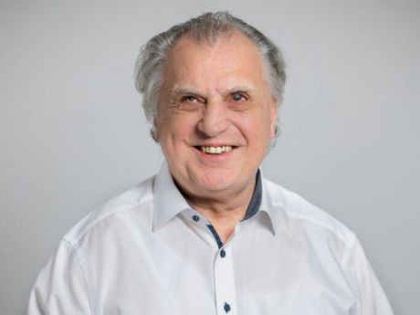 Prof. Mag. Erich Schmid