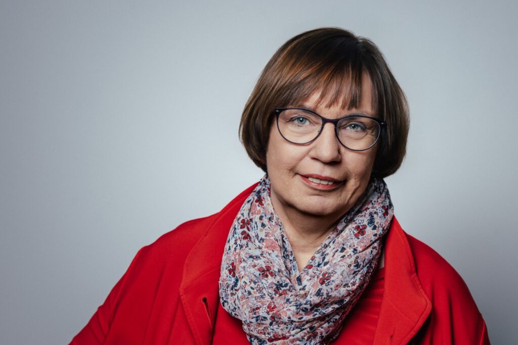 Porträtfoto Eva Skergeth-Lopič